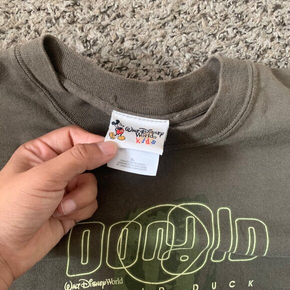 Vintage Disney Donald Duck Bike Graphic T-Shirt Kids XL Brown 100% Cotton - Picture 4 of 7